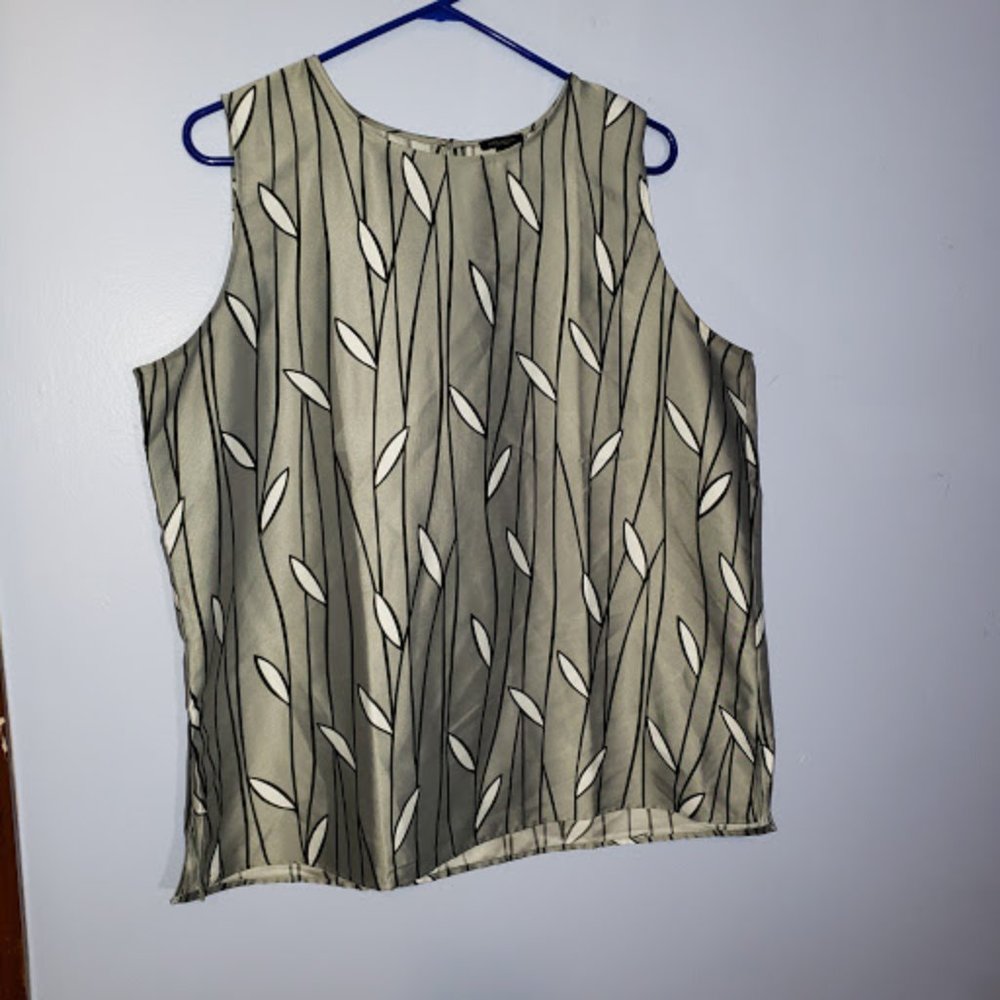 Ann Taylor Factory Silver Scoop Neck Shell Blouse